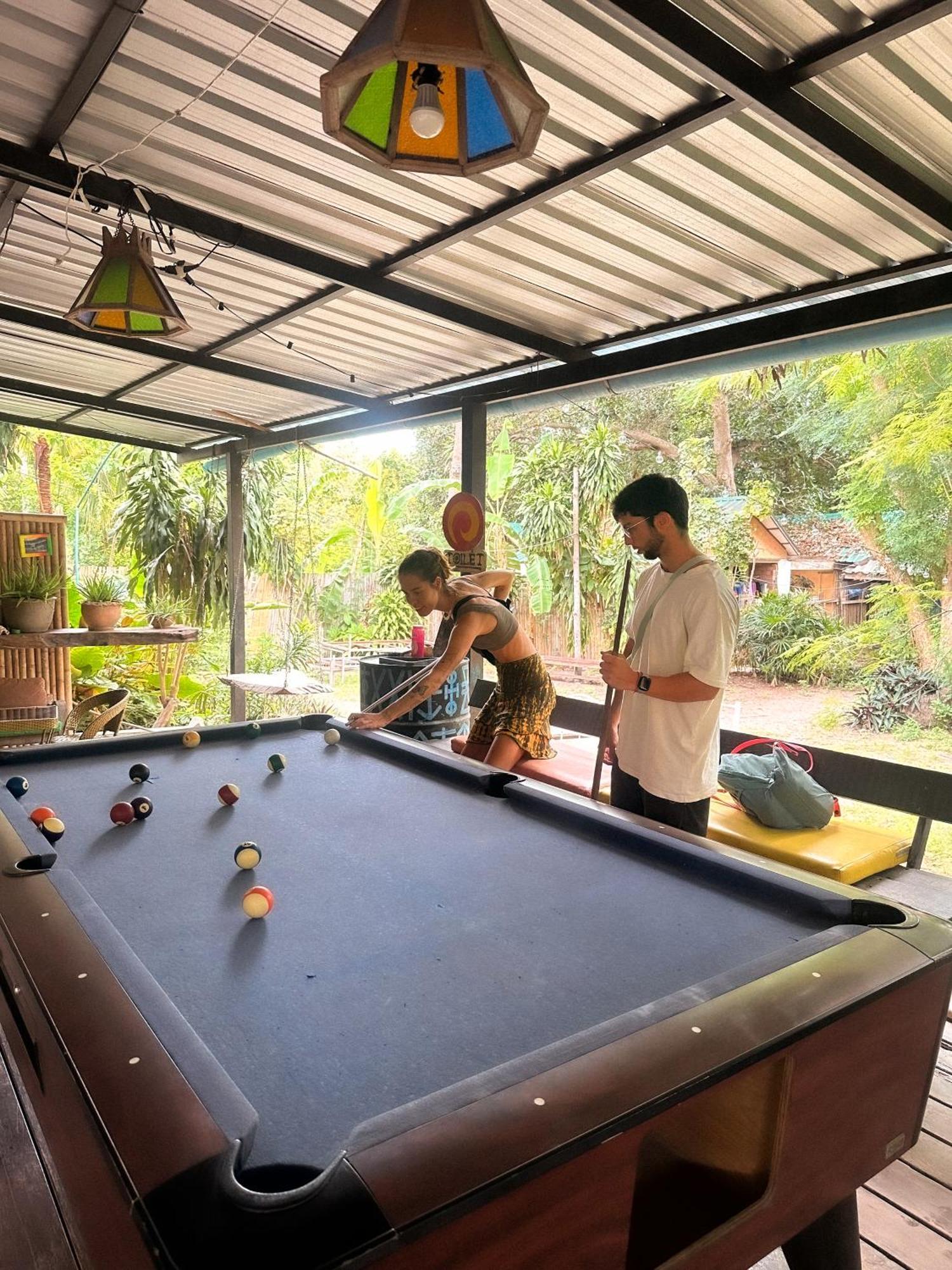 Moov Inn Garden Hostel Ko Tao Dış mekan fotoğraf