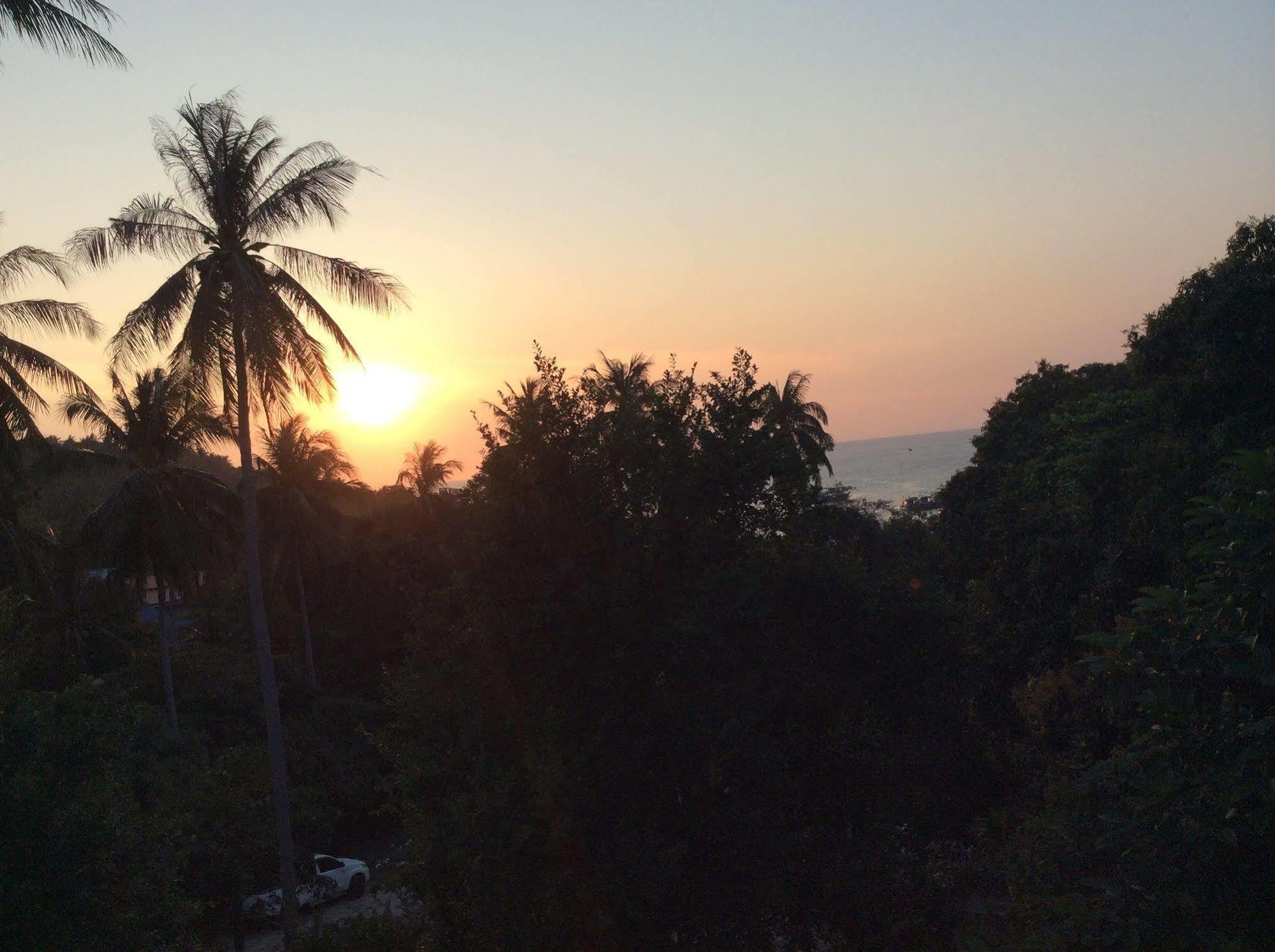 Moov Inn Garden Hostel Ko Tao Dış mekan fotoğraf